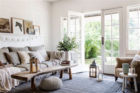 Channel the Moon's Energy: Feng Shui Tips for a Harmonious Home